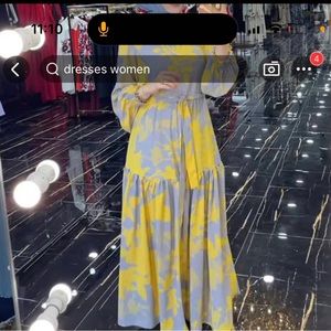 Muslim women conservative clothing